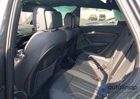 2025 Audi Q5 E Premium Plus 55 z USA, uszkodzony, nr VIN WA1E2AFY1S2018821